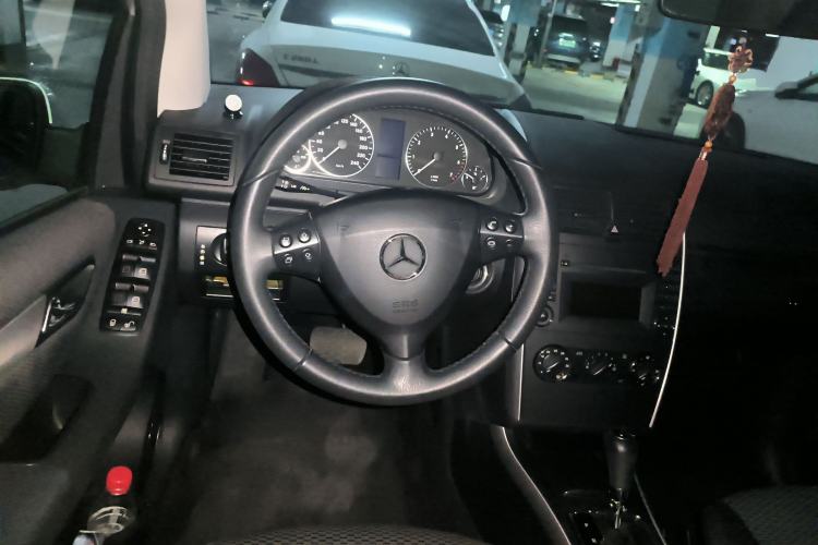 Used Mercedes-Benz A-Class 2011 A 160 Steering Wheel