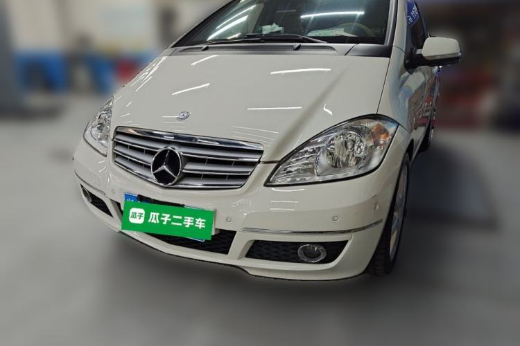 Used Mercedes-Benz A-Class 2011 A 180 Guazi used car, China used car export, Used car for sale, Used cars, Cheapest cars for sale