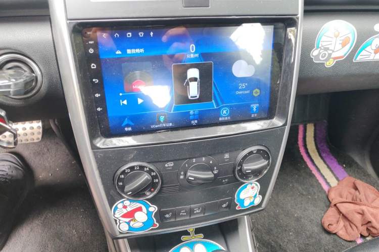 Used Mercedes-Benz A-Class 2011 A 180 Audio And AC Panel