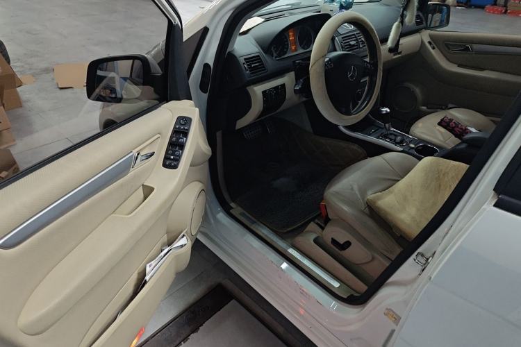 Used Mercedes-Benz A-Class 2011 A 180 Driver Seat