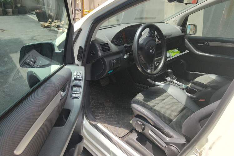 Used Mercedes-Benz A-Class 2011 A 160 Driver Seat