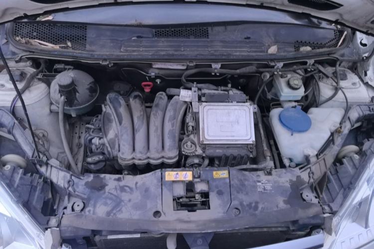 Used Mercedes-Benz A-Class 2011 A 160 Engine Bay