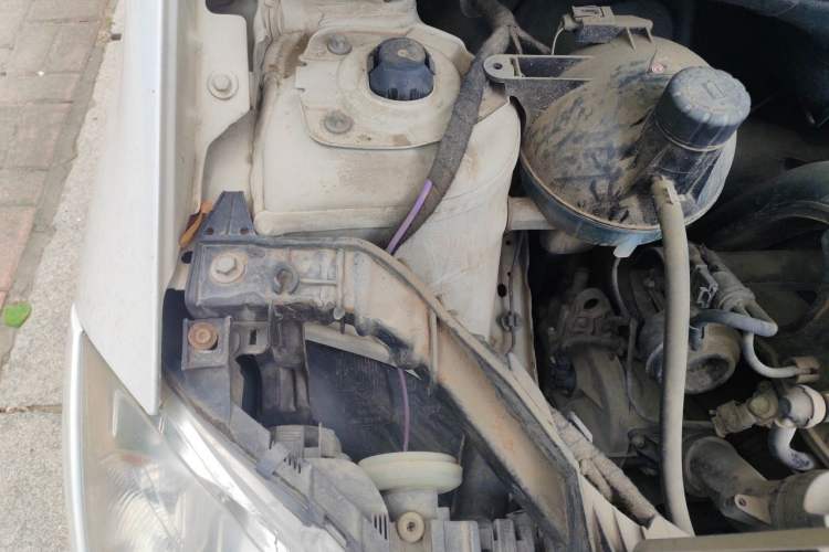 Used Mercedes-Benz A-Class 2011 A 180 Engine Bay Right