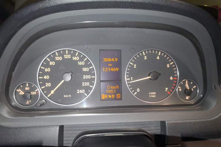 Used Mercedes-Benz A-Class 2011 A 160 Instrument Cluster