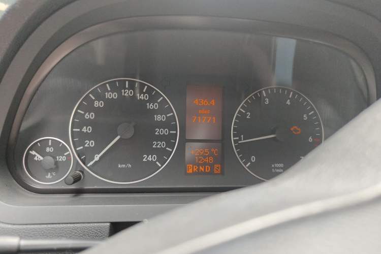 Used Mercedes-Benz A-Class 2011 A 160 Instrument Cluster