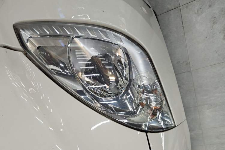Used Mercedes-Benz A-Class 2011 A 180 Right Front Headlight