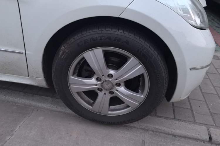 Used Mercedes-Benz A-Class 2011 A 160 Right Front Wheel Hub