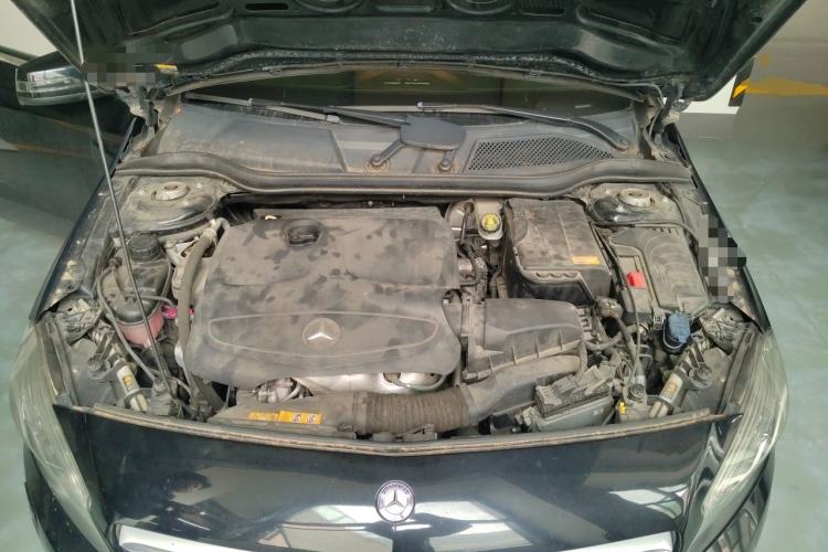 Used Mercedes-Benz A-Class 2013 A 200 Urban Edition Engine Bay