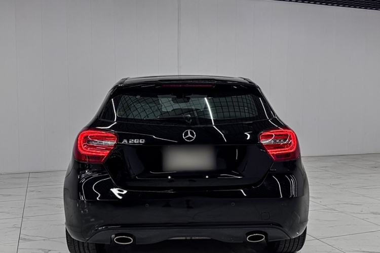 Used Mercedes-Benz A-Class 2013 A 200 Urban Edition Exterior 2