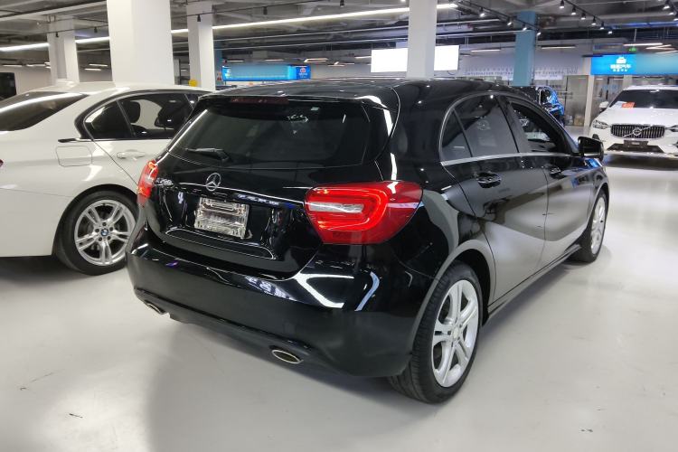 Used Mercedes-Benz A-Class 2013 A 200 Urban Edition Exterior 5