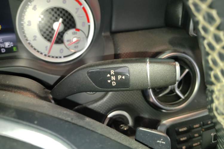 Used Mercedes-Benz A-Class 2013 A 200 Urban Edition Gear Lever