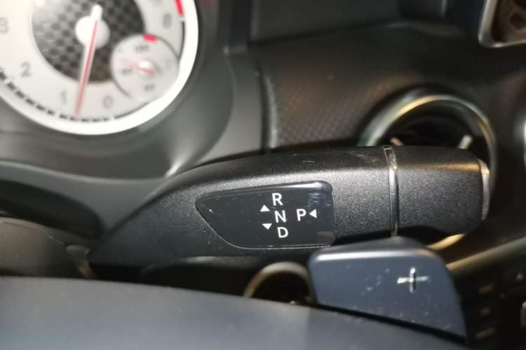 Used Mercedes-Benz A-Class 2013 A 200 Urban Edition Gear Lever
