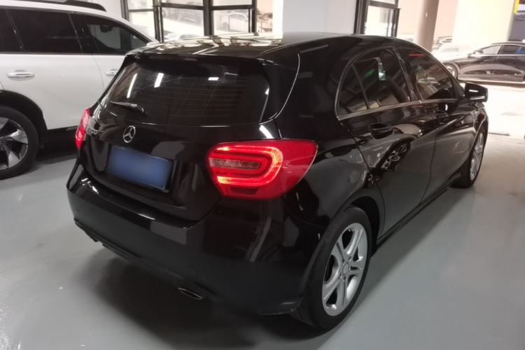 Used Mercedes-Benz A-Class 2013 A 200 Urban Edition Rear Right 45 Deg