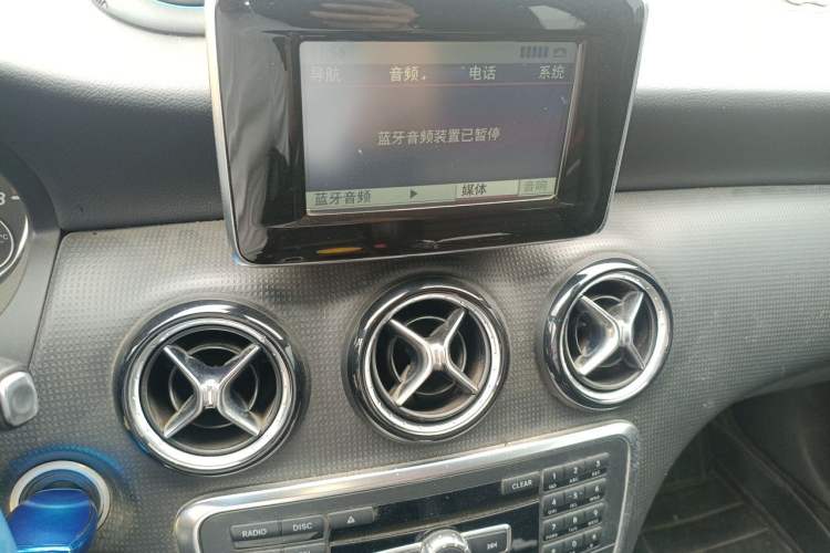 Used Mercedes-Benz A-Class 2013 A 180 Fashion Model Audio And AC Panel
