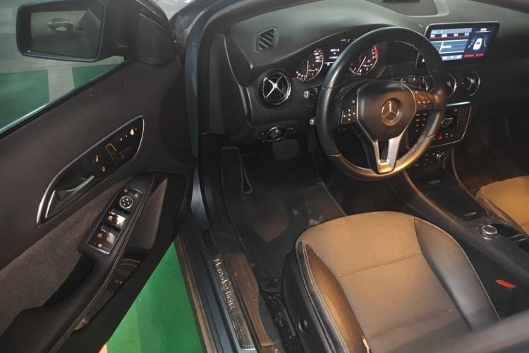 Used Mercedes-Benz A-Class 2013 A 180 Fashion Model Driver Seat