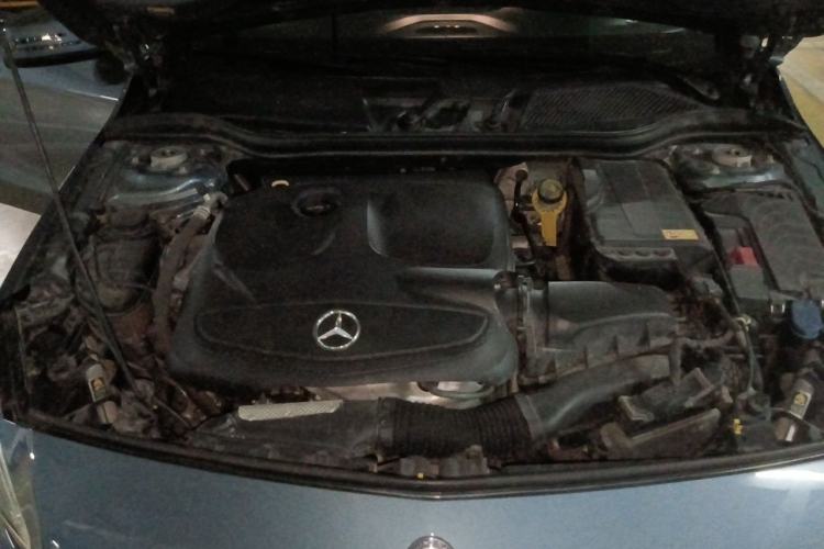 Used Mercedes-Benz A-Class 2013 A 200 Urban Edition Engine Bay