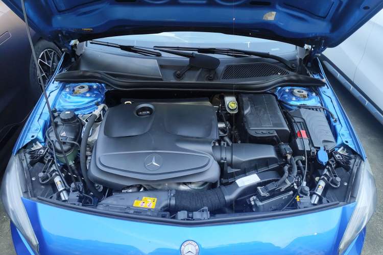 Used Mercedes-Benz A-Class 2013 A 200 Urban Edition Engine Bay