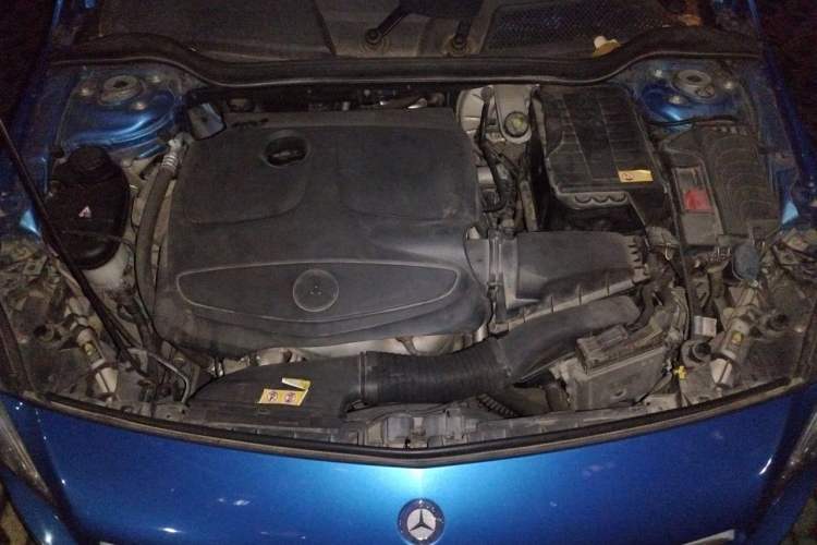 Used Mercedes-Benz A-Class 2013 A 200 Urban Edition Engine Bay
