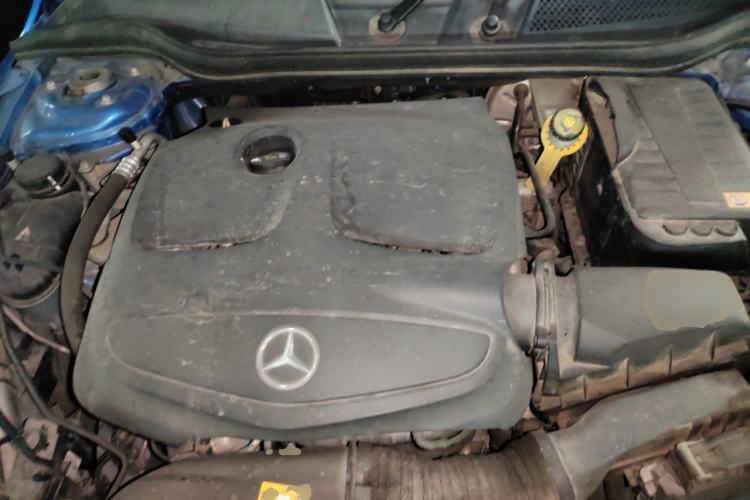 Used Mercedes-Benz A-Class 2013 A 180 Fashion Model Engine Bay