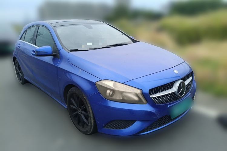 Used Mercedes-Benz A-Class 2013 A 180 Fashion Model Front Right 45 Deg