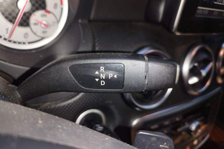 Used Mercedes-Benz A-Class 2013 A 200 Urban Edition Gear Lever