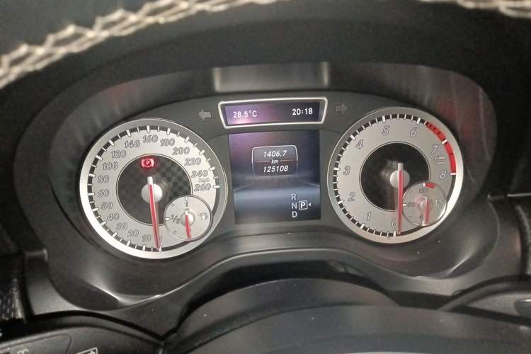 Used Mercedes-Benz A-Class 2013 A 200 Urban Edition Instrument Cluster