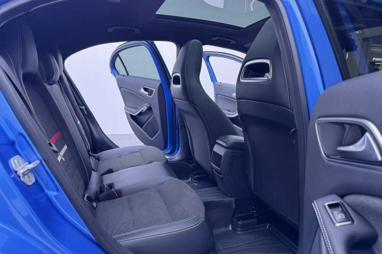 Used Mercedes-Benz A-Class 2013 A 180 Fashion Model Interior 8