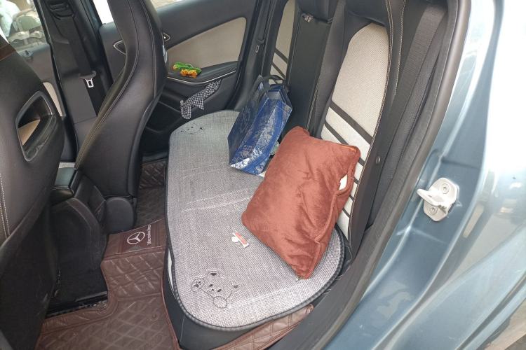 Used Mercedes-Benz A-Class 2013 A 180 Fashion Model Left Rear Seat