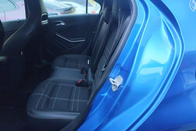 Used Mercedes-Benz A-Class 2013 A 200 Urban Edition Left Rear Seat