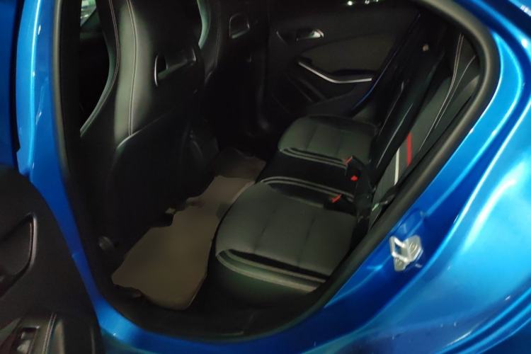 Used Mercedes-Benz A-Class 2013 A 180 Fashion Model Left Rear Seat
