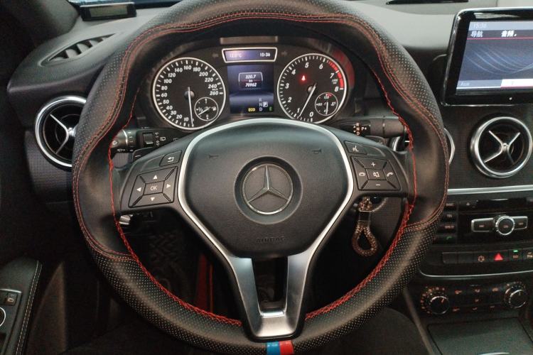 Used Mercedes-Benz A-Class 2013 A 180 Fashion Model Steering Wheel