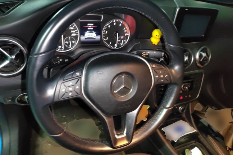 Used Mercedes-Benz A-Class 2013 A 180 Fashion Model Steering Wheel