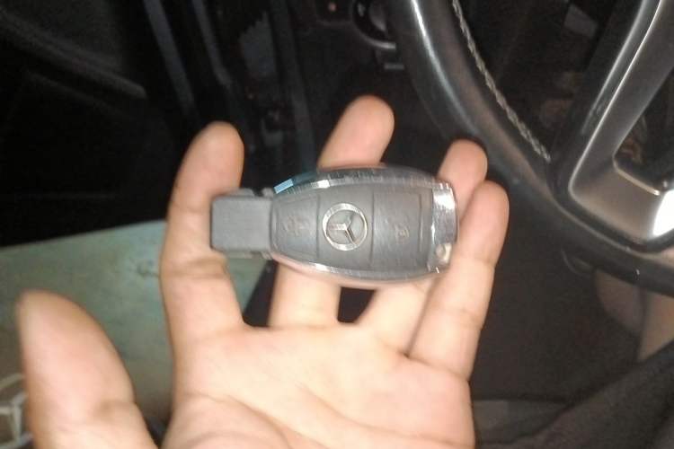 Used Mercedes-Benz A-Class 2013 A 200 Urban Edition Vehicle Key