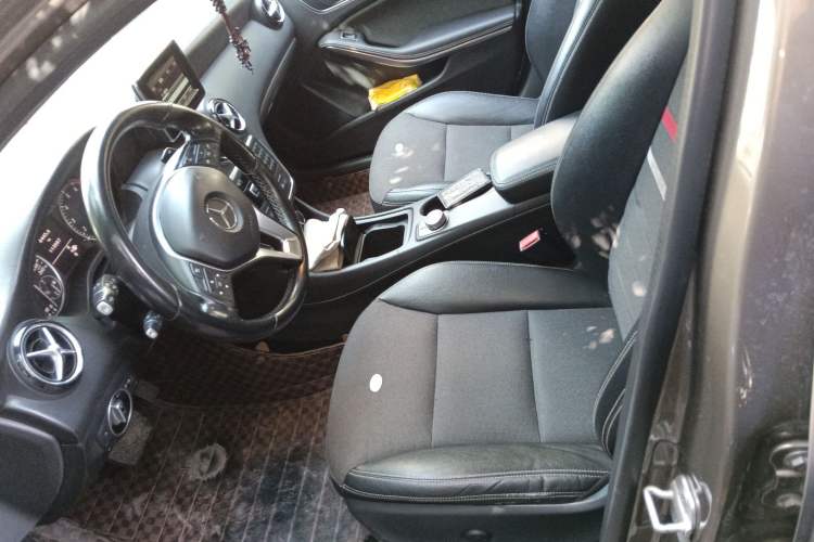 Used Mercedes-Benz A-Class 2013 A 180 Fashion Model Left Front Seat
