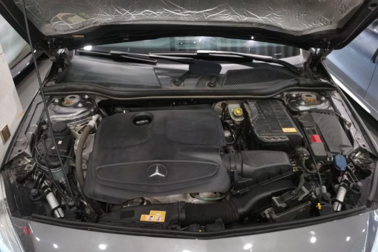 Used Mercedes-Benz A-Class 2013 A 180 Fashion Model Engine Bay