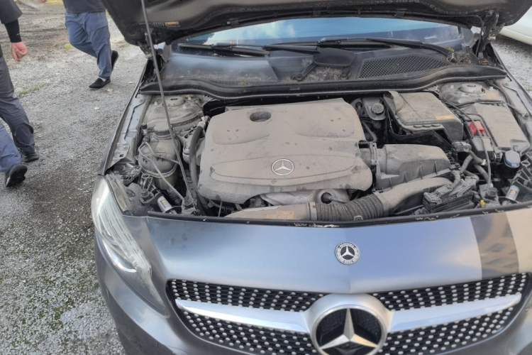 Used Mercedes-Benz A-Class 2013 A 200 Urban Edition Engine Bay Right