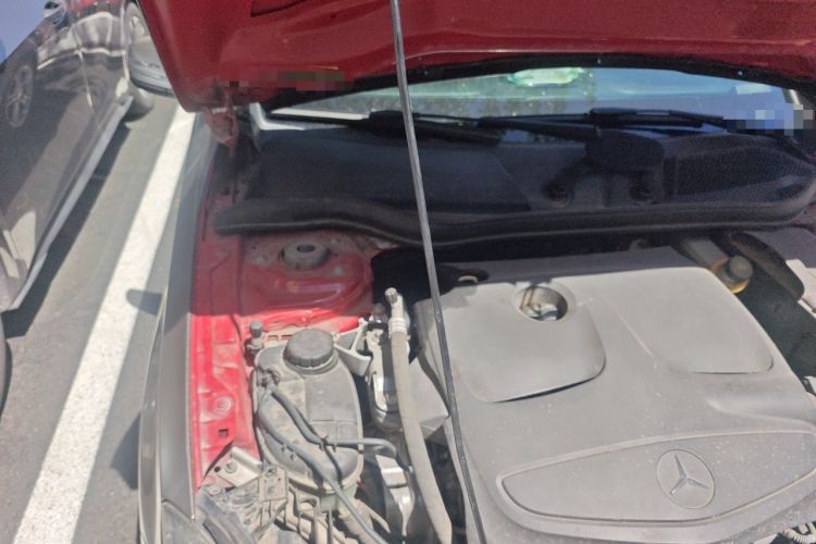 Used Mercedes-Benz A-Class 2013 A 200 Urban Edition Engine Bay Right