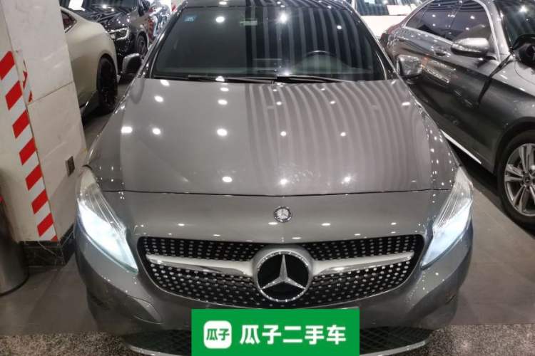 Used Mercedes-Benz A-Class 2013 A 180 Fashion Model Exterior 1