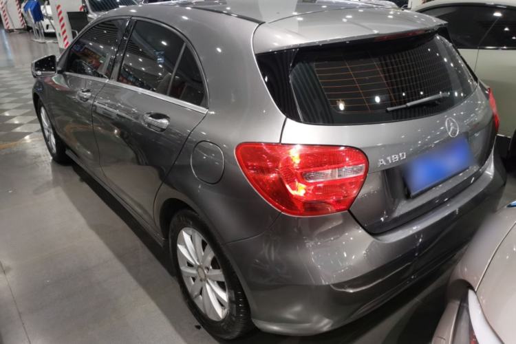 Used Mercedes-Benz A-Class 2013 A 180 Fashion Model Exterior 3