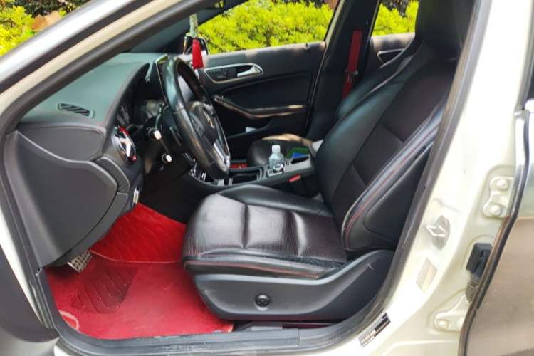 Used Mercedes-Benz A-Class 2013 A 260 Sport model Left Front Seat