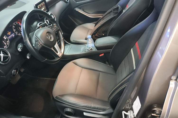 Used Mercedes-Benz A-Class 2013 A 180 Fashion Model Left Front Seat
