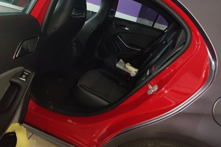 Used Mercedes-Benz A-Class 2013 A 180 Fashion Model Left Rear Seat