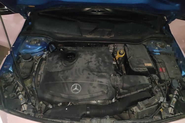 Used Mercedes-Benz A-Class 2013 A 200 Urban Edition Engine Bay