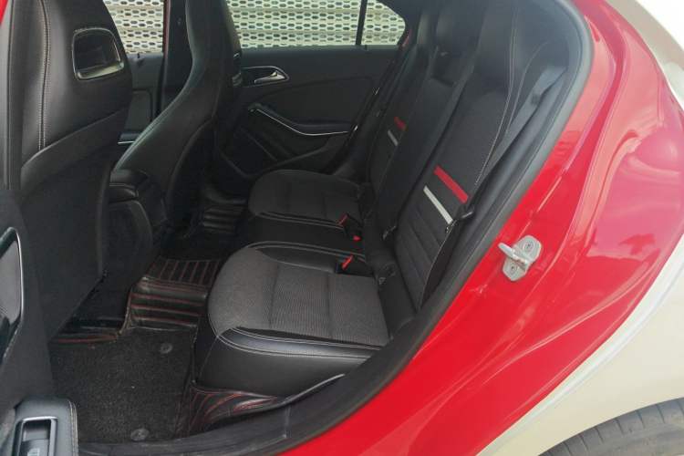 Used Mercedes-Benz A-Class 2013 A 180 Fashion Model Left Rear Seat