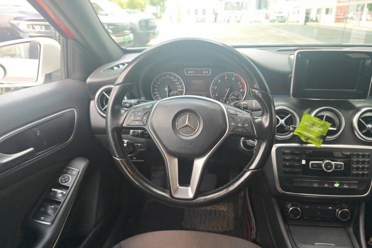 Used Mercedes-Benz A-Class 2013 A 180 Fashion Model Steering Wheel