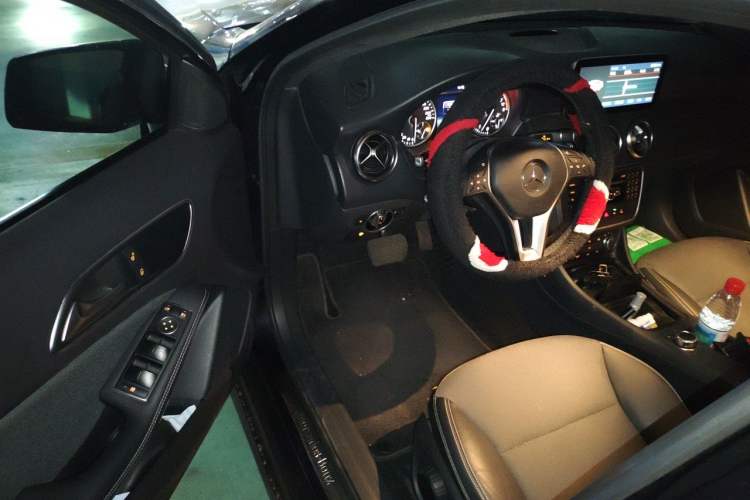 Used Mercedes-Benz A-Class 2013 A 180 Fashion Model Driver Seat