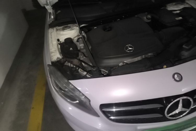 Used Mercedes-Benz A-Class 2013 A 180 Fashion Model Engine Bay Right