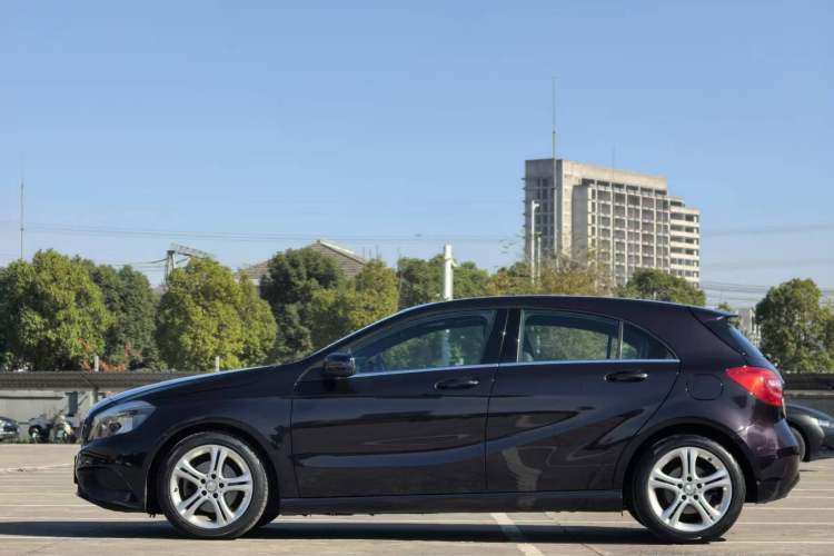 Used Mercedes-Benz A-Class 2013 A 180 Fashion Model Exterior 6