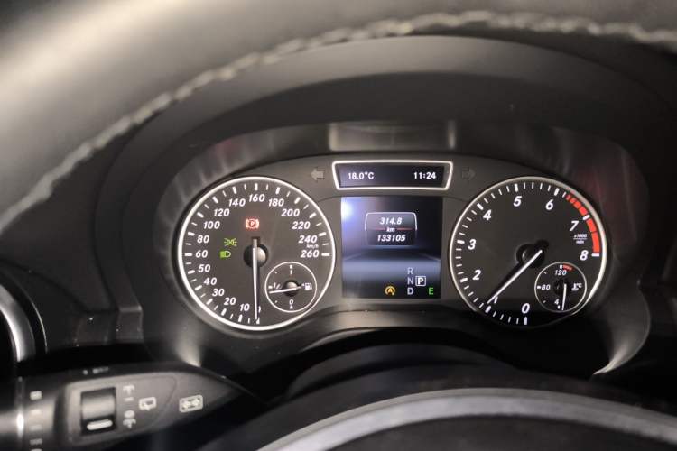 Used Mercedes-Benz A-Class 2013 A 180 Fashion Model Instrument Cluster