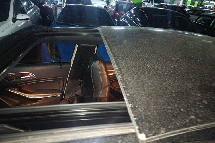 Used Mercedes-Benz A-Class 2013 A 200 Urban Edition Roof